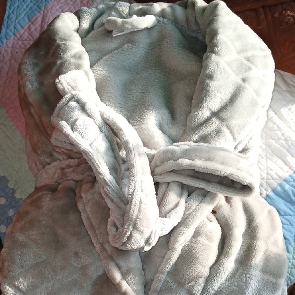 Other - Robe Soft Cozy